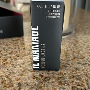 IL-MAKIAGE FLAWLESS BASE FOUNDATION
SERIES CL, ORIGINAL NATURAL MATTE #120